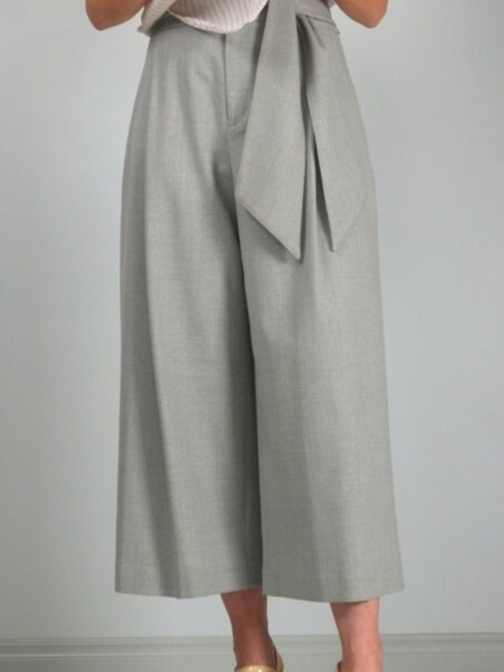 Club Monaco High-Waist Wide-Leg Crop Pants